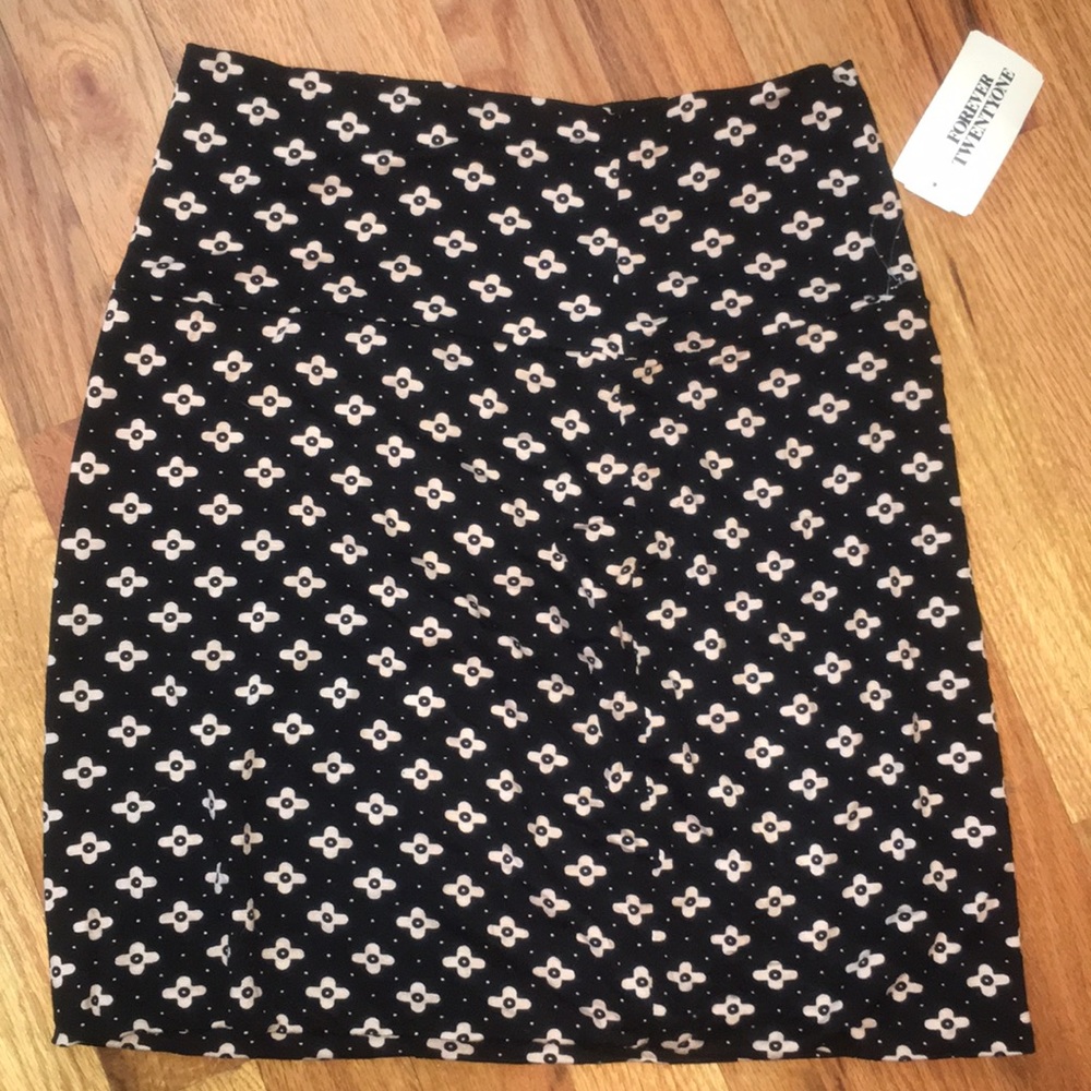 Bodycon Print Skirt